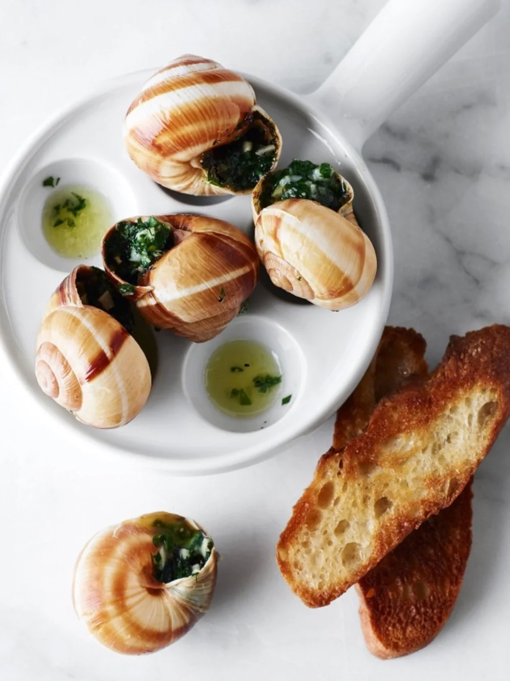 French escargot ceramic baking dish